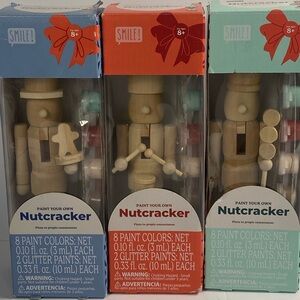 Christmas crafts Nutcracker with paint kit New Make Your Own Nutcracker Lot of 3